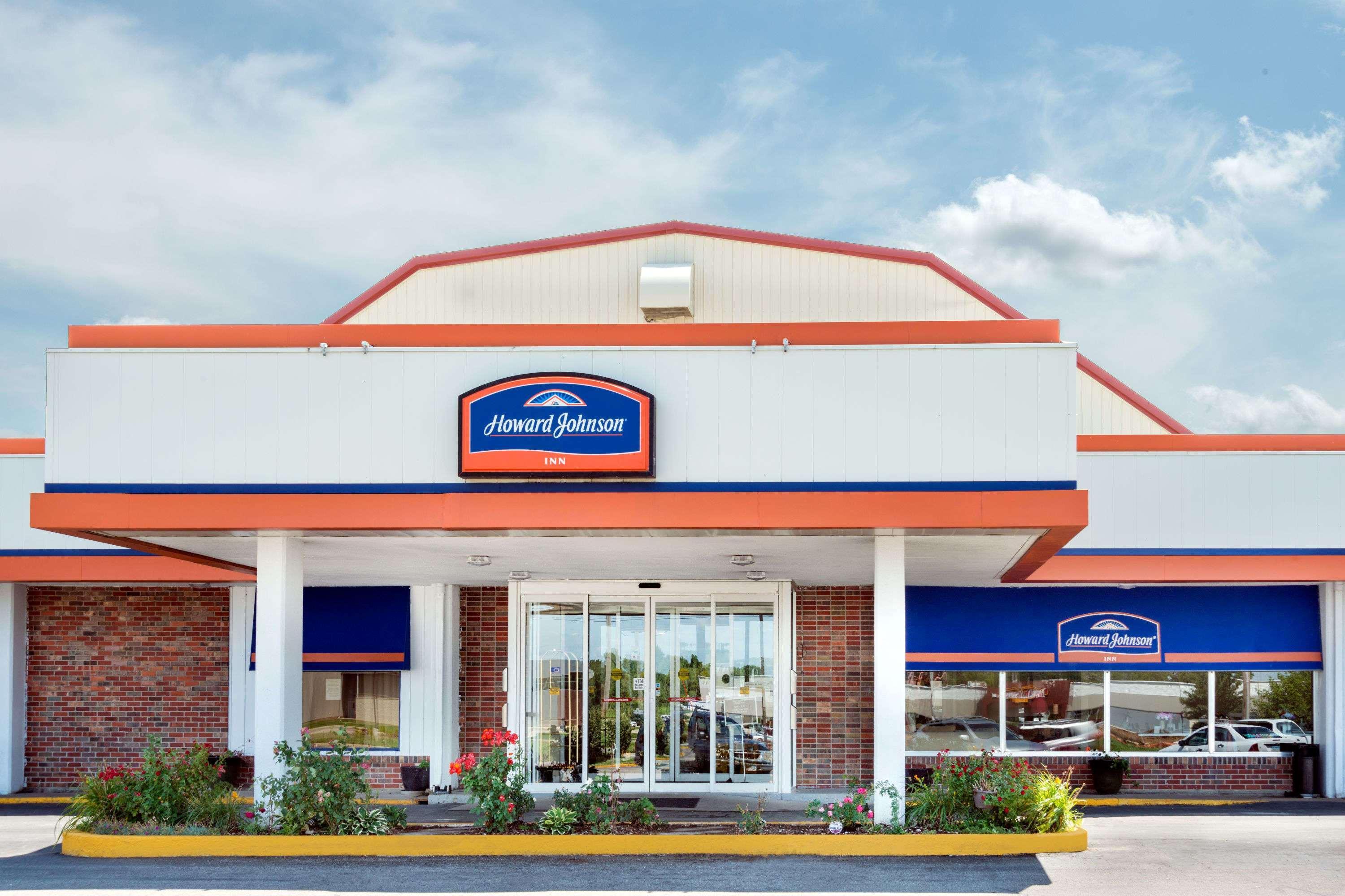 Howard Johnson By Wyndham Берлингтон Экстерьер фото